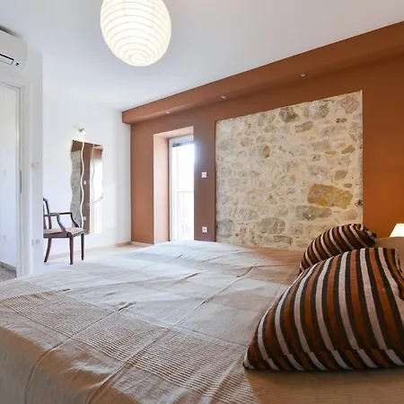 Holiday home Modern House Centre Pag Pag Town
